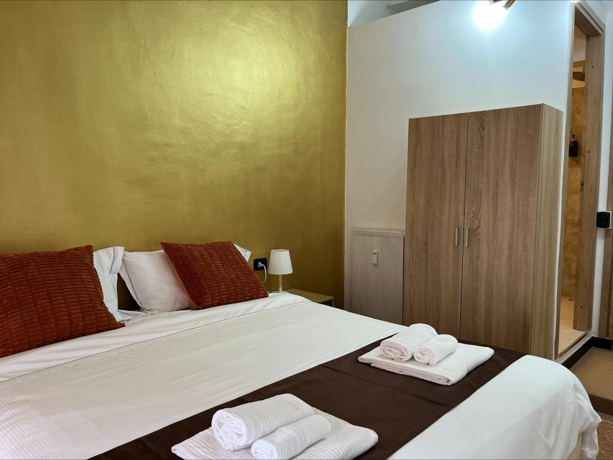 Genova Gold Rooms Ngoại thất bức ảnh