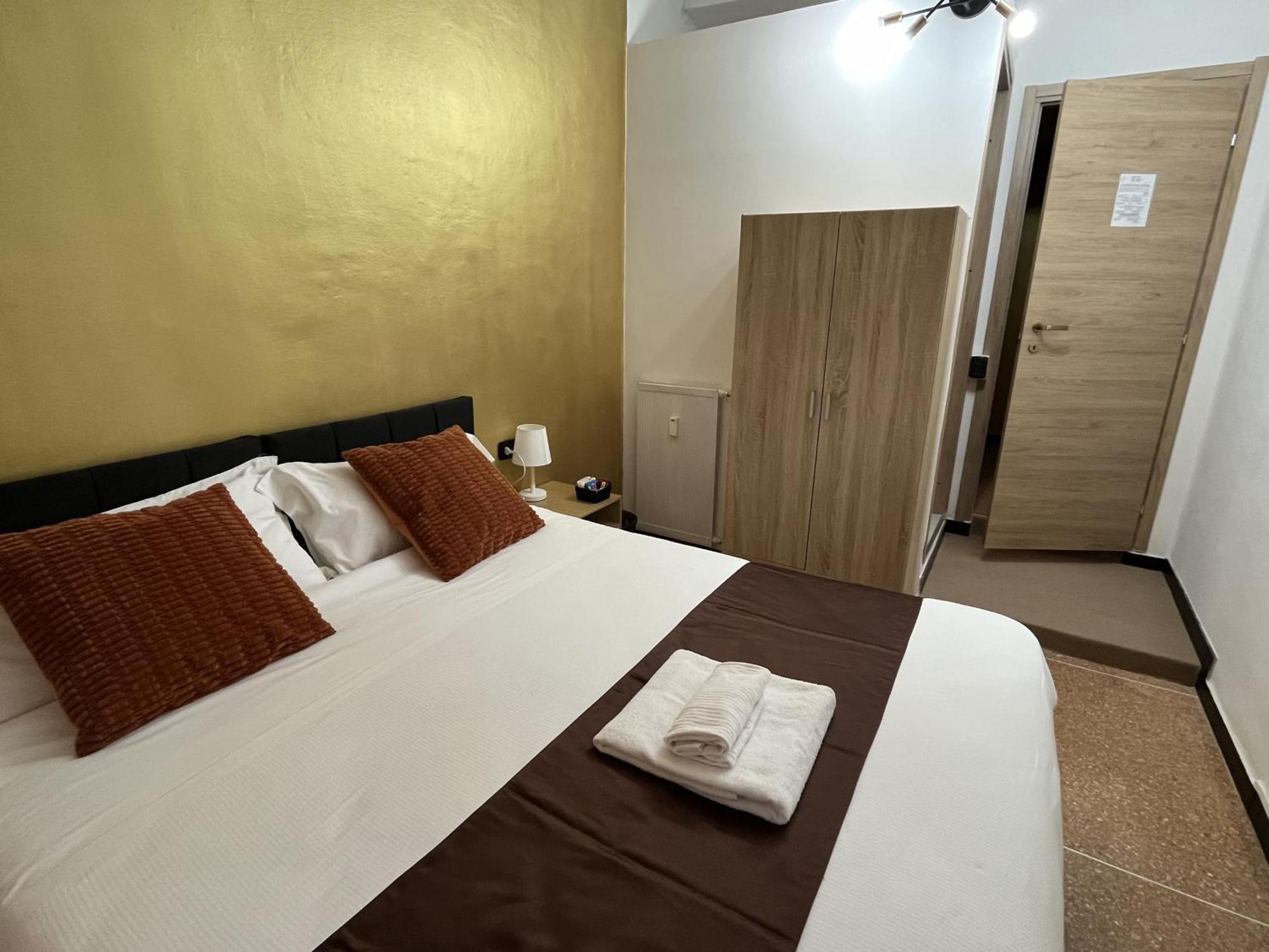 Genova Gold Rooms Ngoại thất bức ảnh